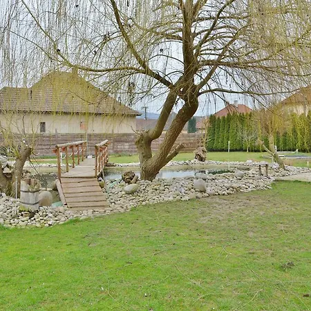 In Midi Gasthof Trenčín