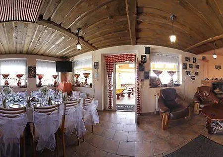 In Midi Gasthof Trenčín